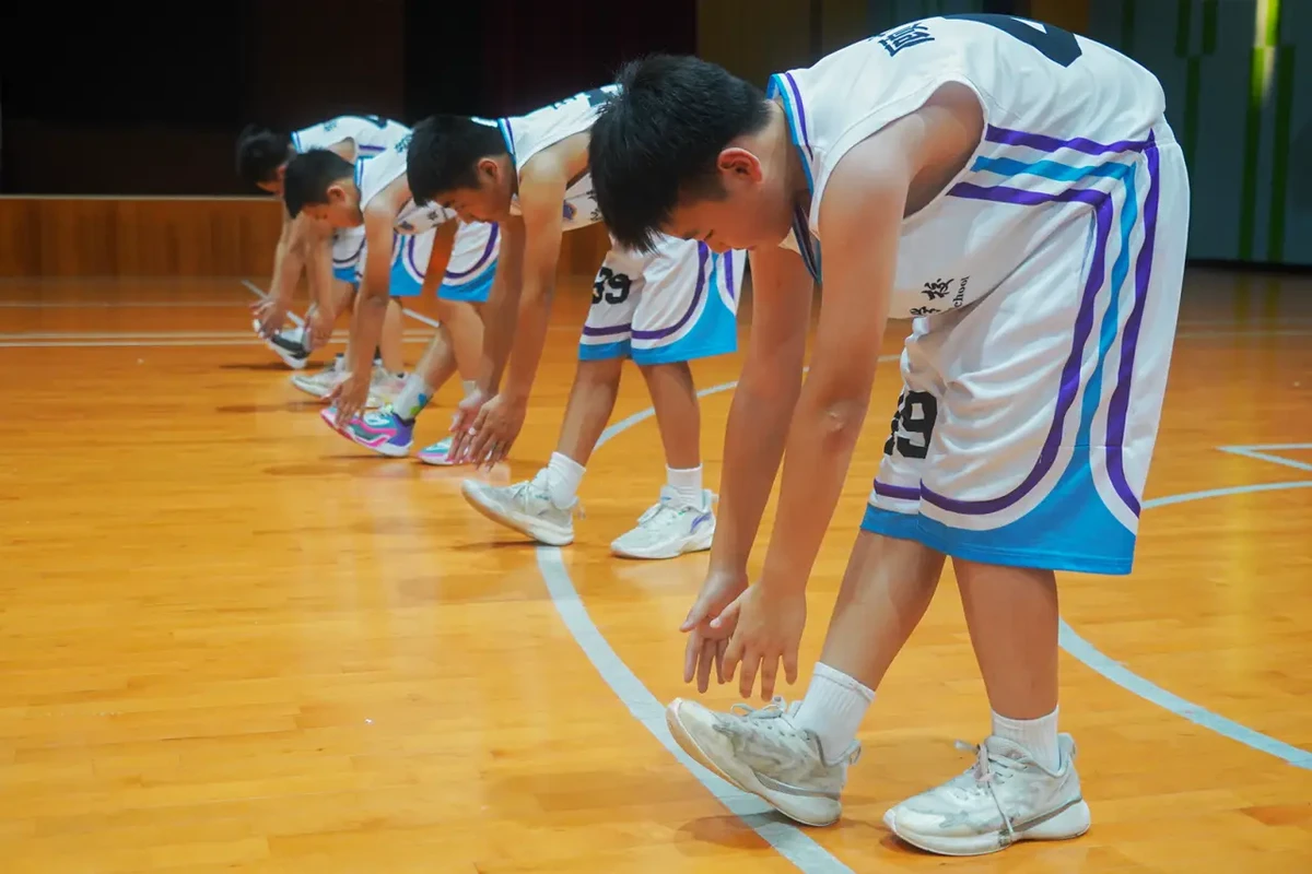 篮球训练营中试训的表现评估方法_1